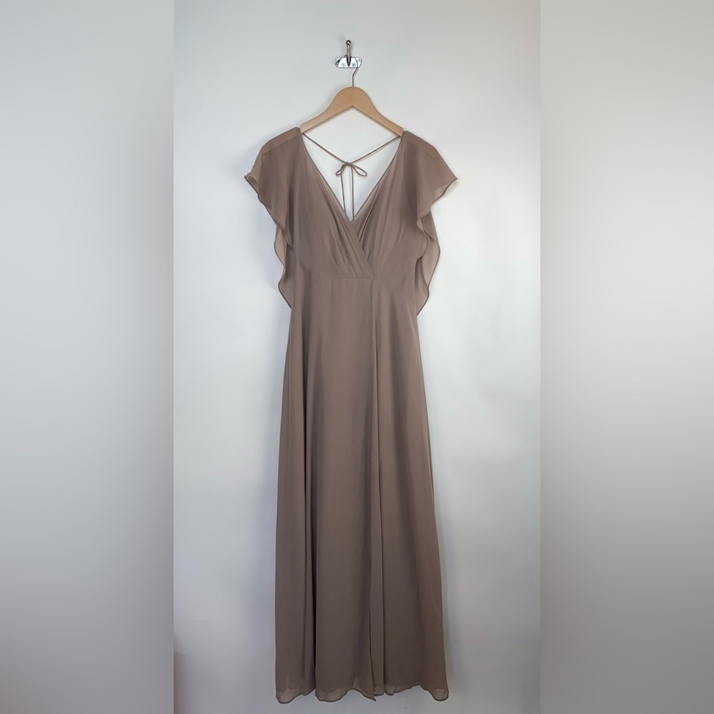 Jenny Yoo Bridesmaid dress Size 0 V-neck,‎ flutter sleeve, side slit